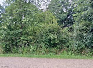 Bronco Rd, Ravenna, OH 44266