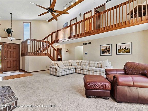 4th image of 6319 Berner Ct