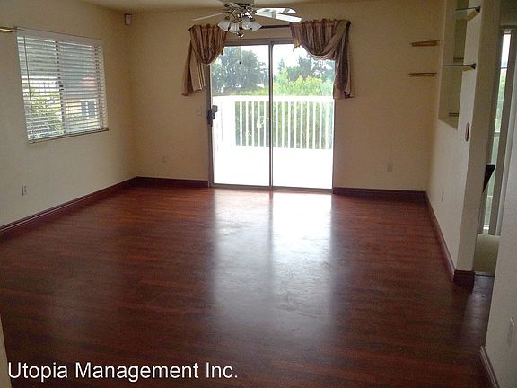 4th image of 2332 Newell St