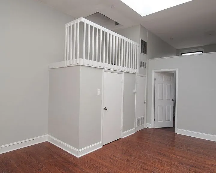 1527 South Street — Photo 7