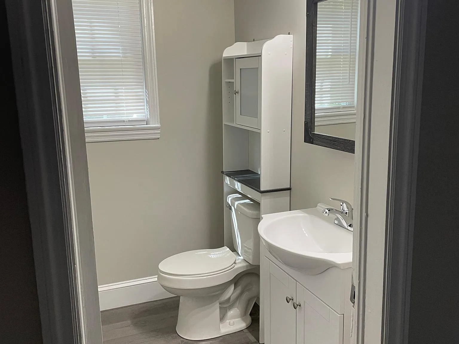 401 W Noble St — Photo 4