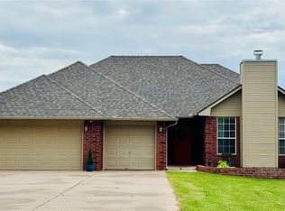 4350 Deer Xing, Edmond, OK 73025