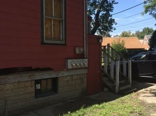 9422 Jackson Ave, Brookfield, IL 60513