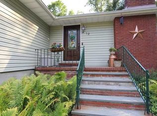 12 Pine Hill Dr, Wappingers Falls, NY