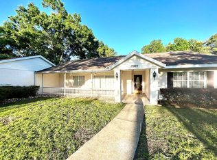 17825 Hanna Rd, Lutz, FL 33549