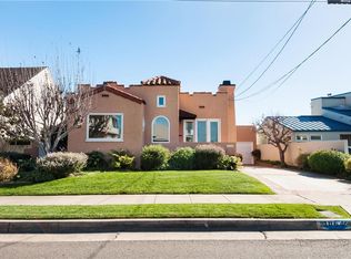 1064 8th Pl, Hermosa Beach, CA 90254