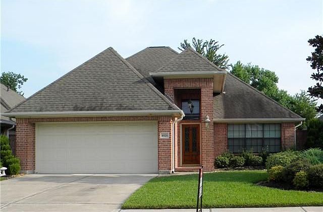 1st image of 4926 Julia Ct