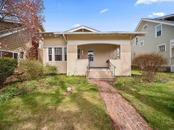 924 W Oakdale Dr, Fort Wayne, IN 46807