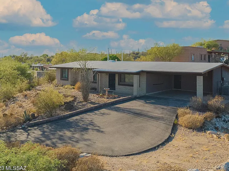 2410 W Oracle Jaynes Station Rd — Photo 19