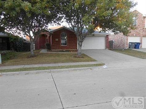 2nd image of 1043 Port Boliver Dr