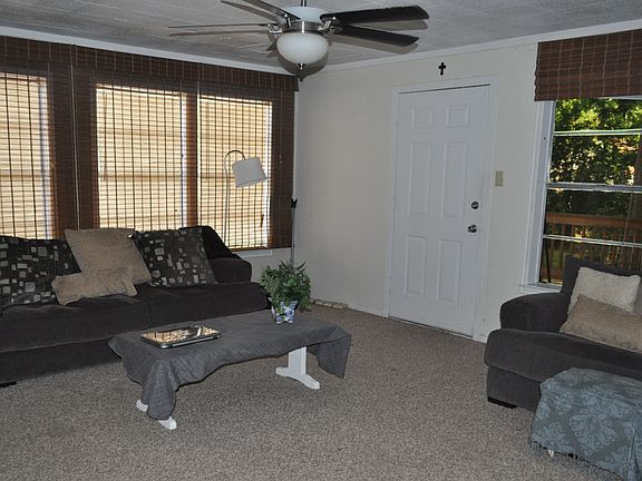 4th image of 238 Saratoga Dr