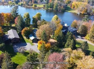 2322 Summerside Dr, Ottawa, ON K4M 1B4