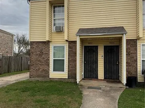 9002 Morrison Rd, New Orleans, LA 70127