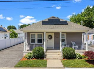 116 Saratoga Ave, Pawtucket, RI 02861