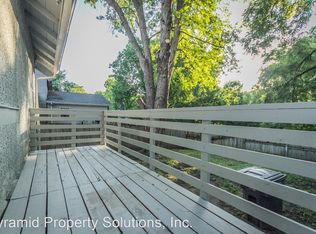 659 40th St, Des Moines, IA 50312