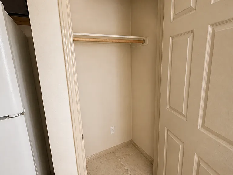 5413A Roosevelt Ave — Photo 8