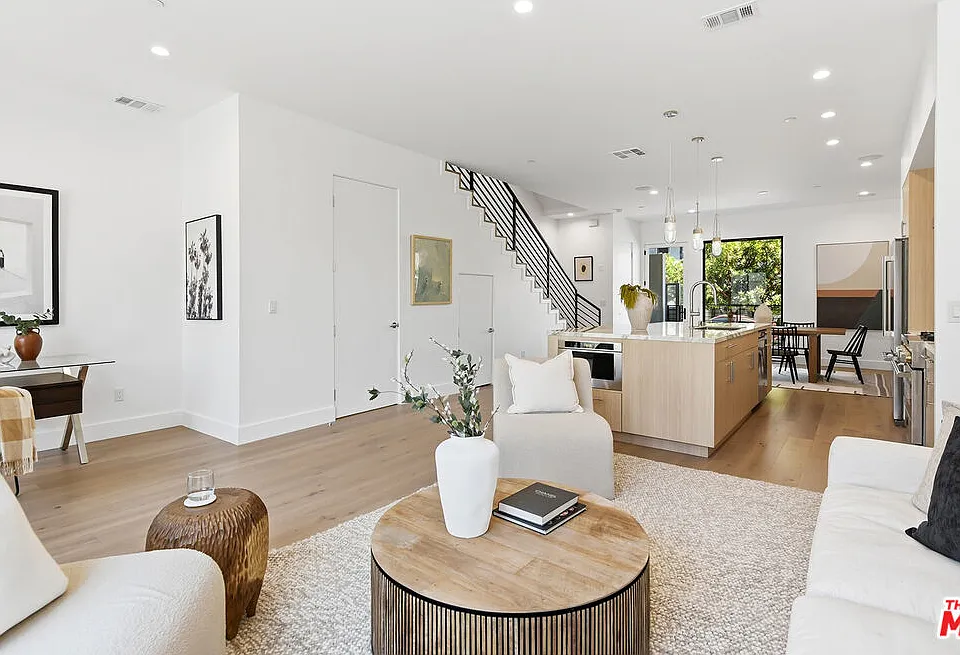 4095 Sawtelle Blvd #C
