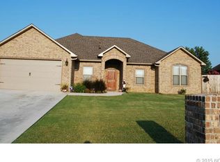 3812 Crestview Dr, Muskogee, OK 74403