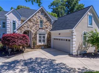 14034 Point Lookout Rd, Charlotte, NC 28278