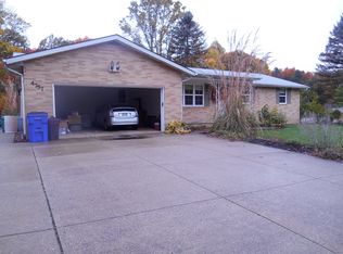 4757 Mogadore Rd, Kent, OH 44240