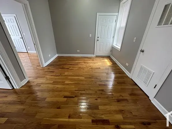 3546 W Polk St, Chicago, IL 60624