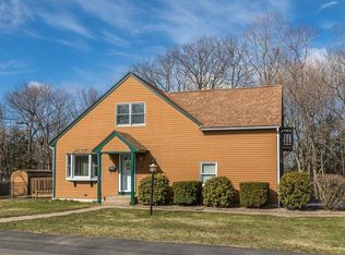 55 Glenwood St, Gardner, MA 01440