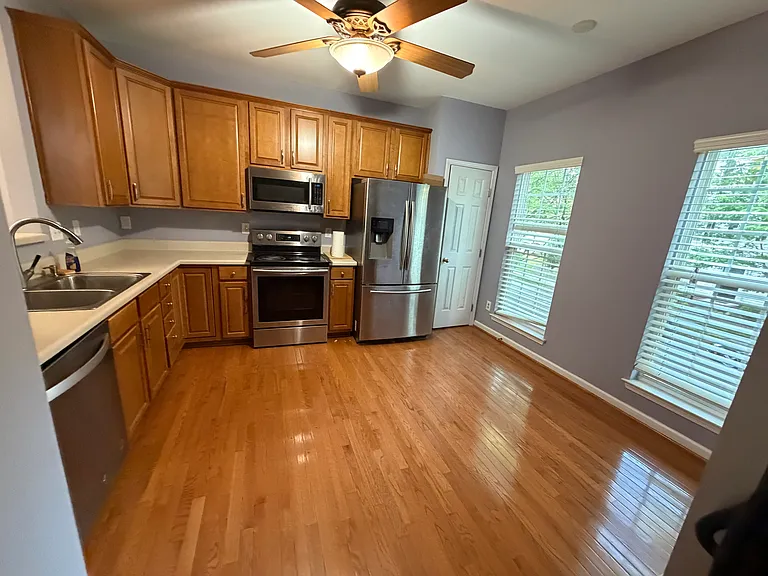 15764 Castle Watch Ave — Photo 6