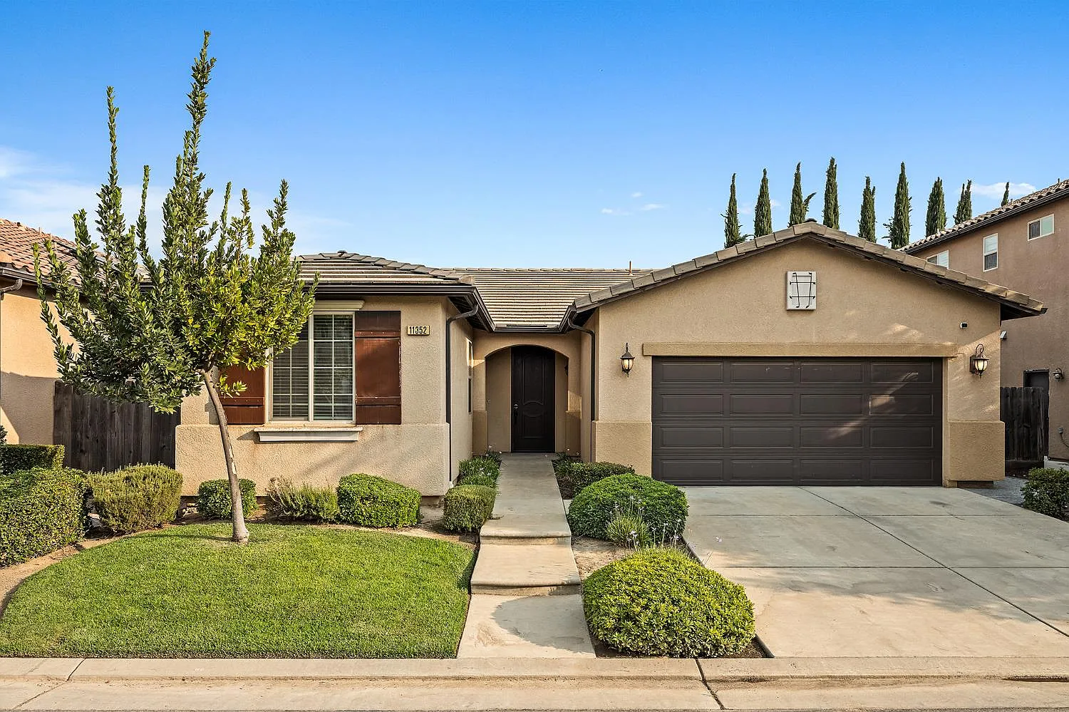 11352 N Via Ventana Way photo 1