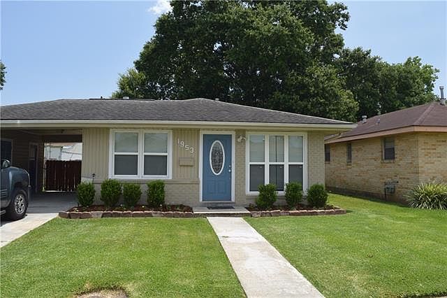 1st image of 1953 Manor Hgts Dr
