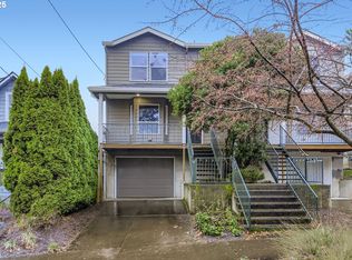 1928 SE Sherrett St, Portland, OR 97202