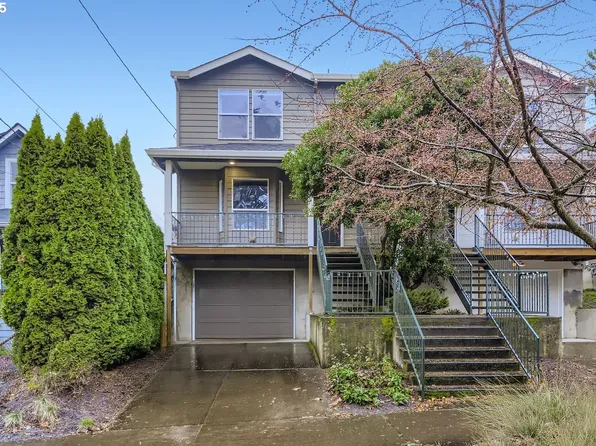 1928 SE Sherrett St, Portland, OR 97202