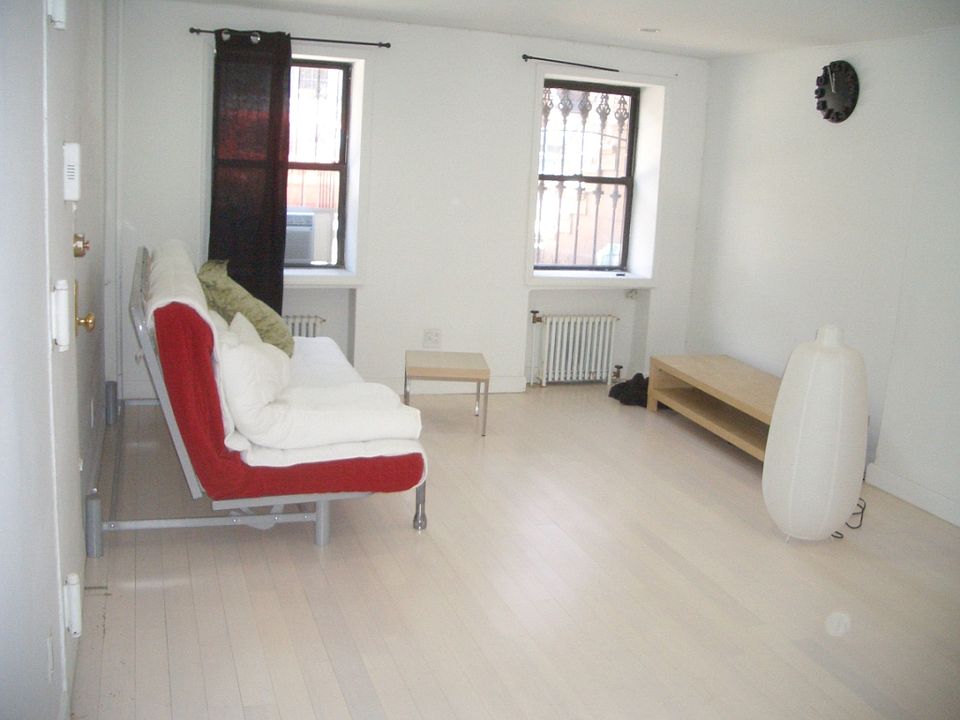 2nd image of 64 S Elliott Pl APT 1A