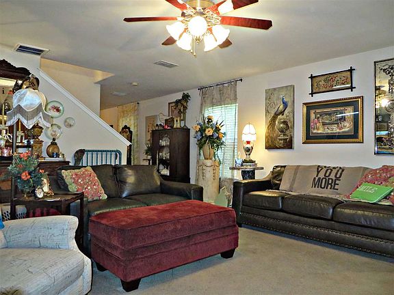 3rd image of 17408 College Port Dr