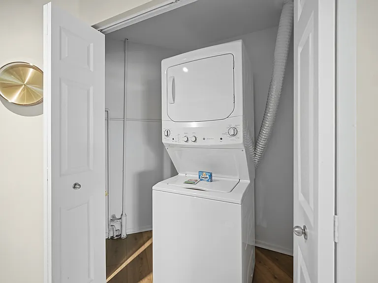 TGM McDowell Place — Photo 7