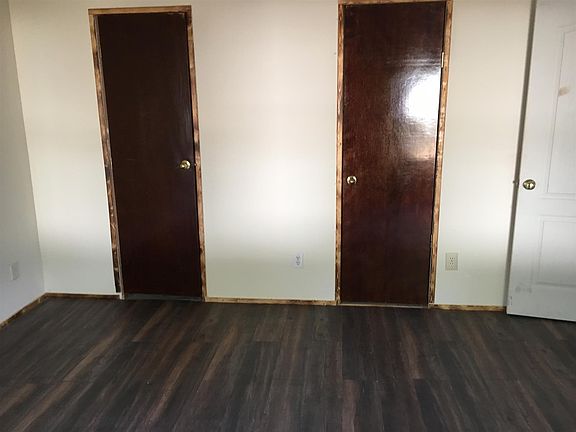 5th image of 3840B Coles Ferry Pike
