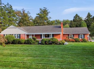 3014 Oak Dr, Norristown, PA 19401