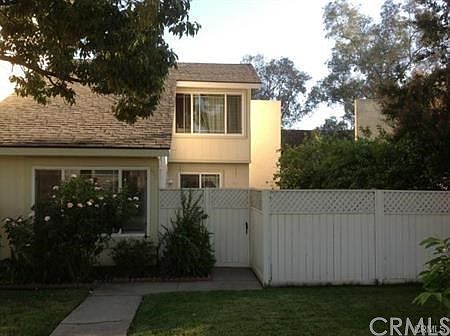 1st image of 632 E Skylark Dr