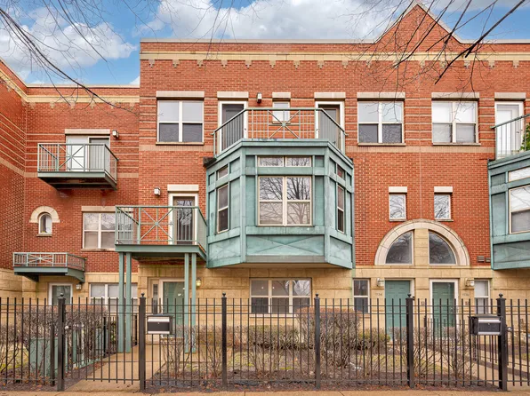 1132 E 46th St, Chicago, IL 60653