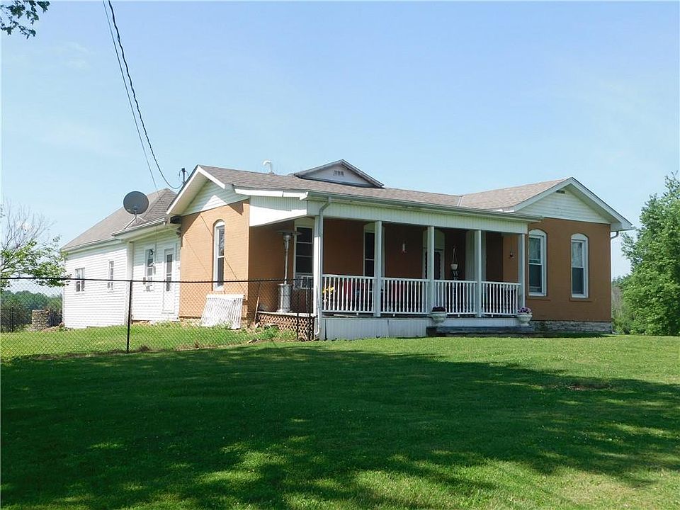 1st image of 4551 W County Road 700 S