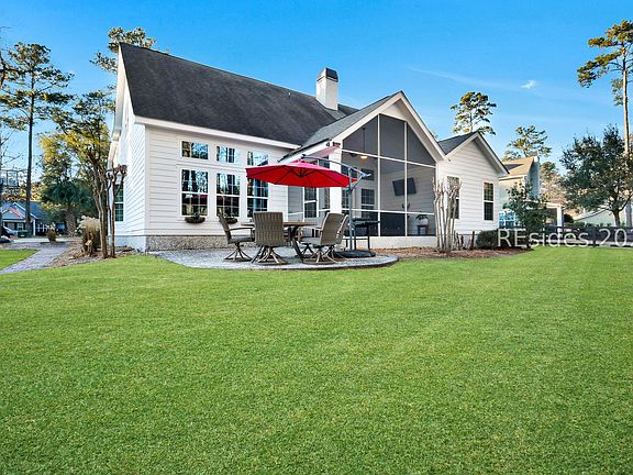 3rd image of 12 Dove Tree Ln