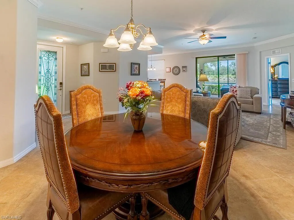 3 bed, 2.0 bath, 1741 sqft, $9,500 — Photo 1