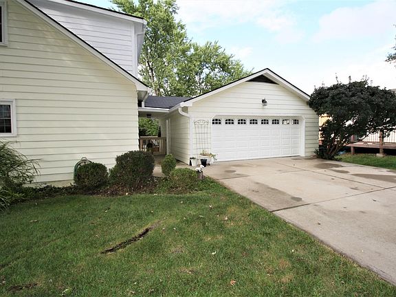 4th image of 3416 Freeland Dr