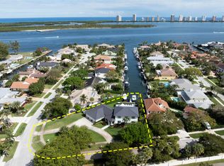 532 Corsair Dr, North Palm Beach, FL 33408