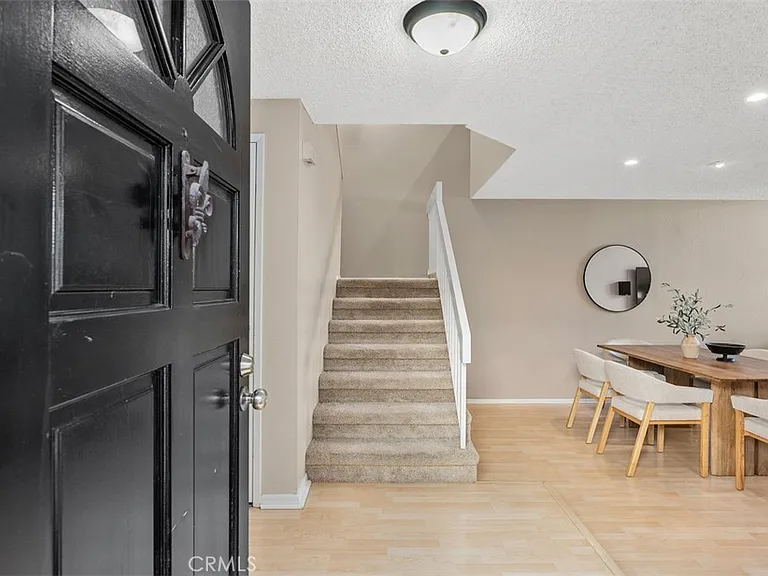 22057 Newbridge Dr #5 — Photo 3