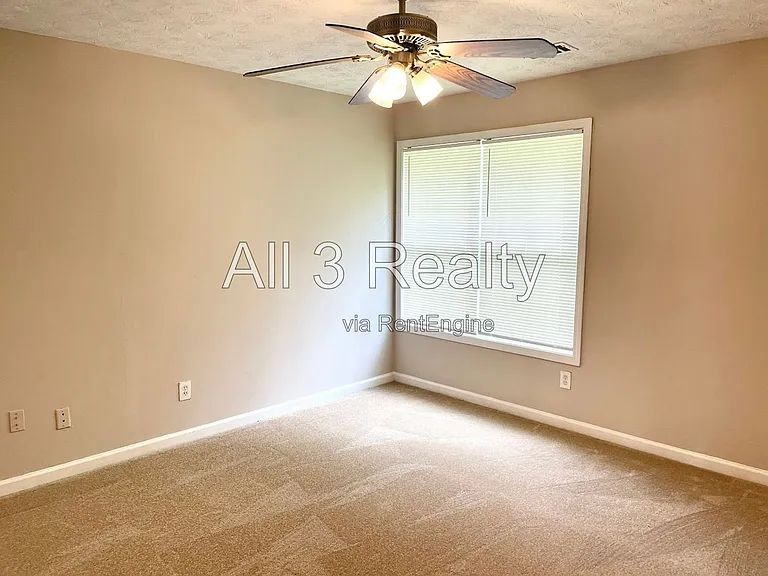 1908 Demilio Dr — Photo 17