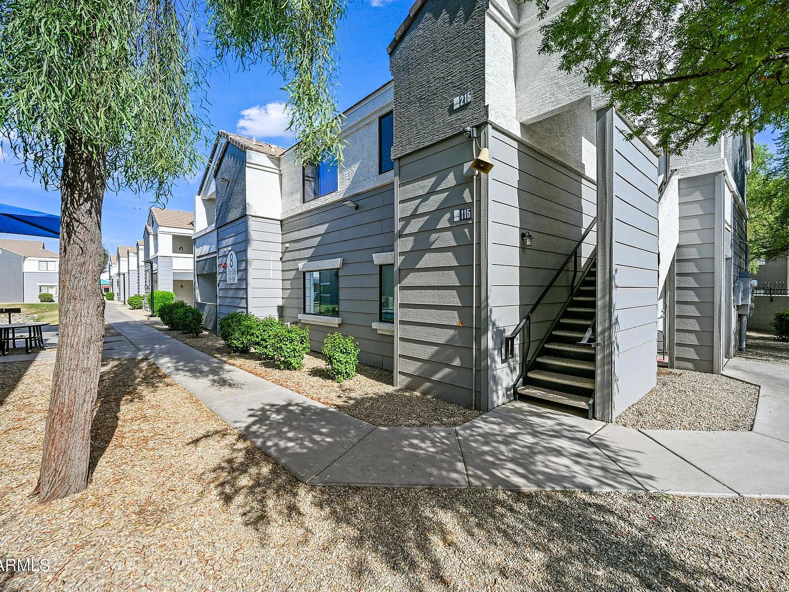 3 bed, 2.0 bath, 1161 sqft, $1,299 — Photo 1