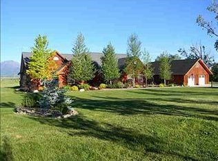 267 Wilcox Ln, Corvallis, MT 59828
