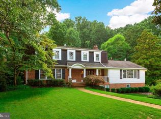 3856 N Rixey St, Arlington, VA 22207