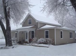 112 N Anna St, Olpe, KS 66865