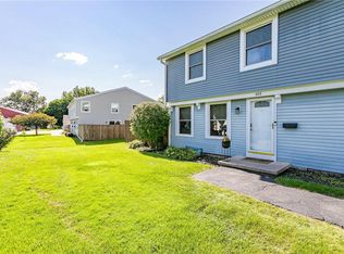 888 Hidden Valley Rd, Rochester, NY 14624
